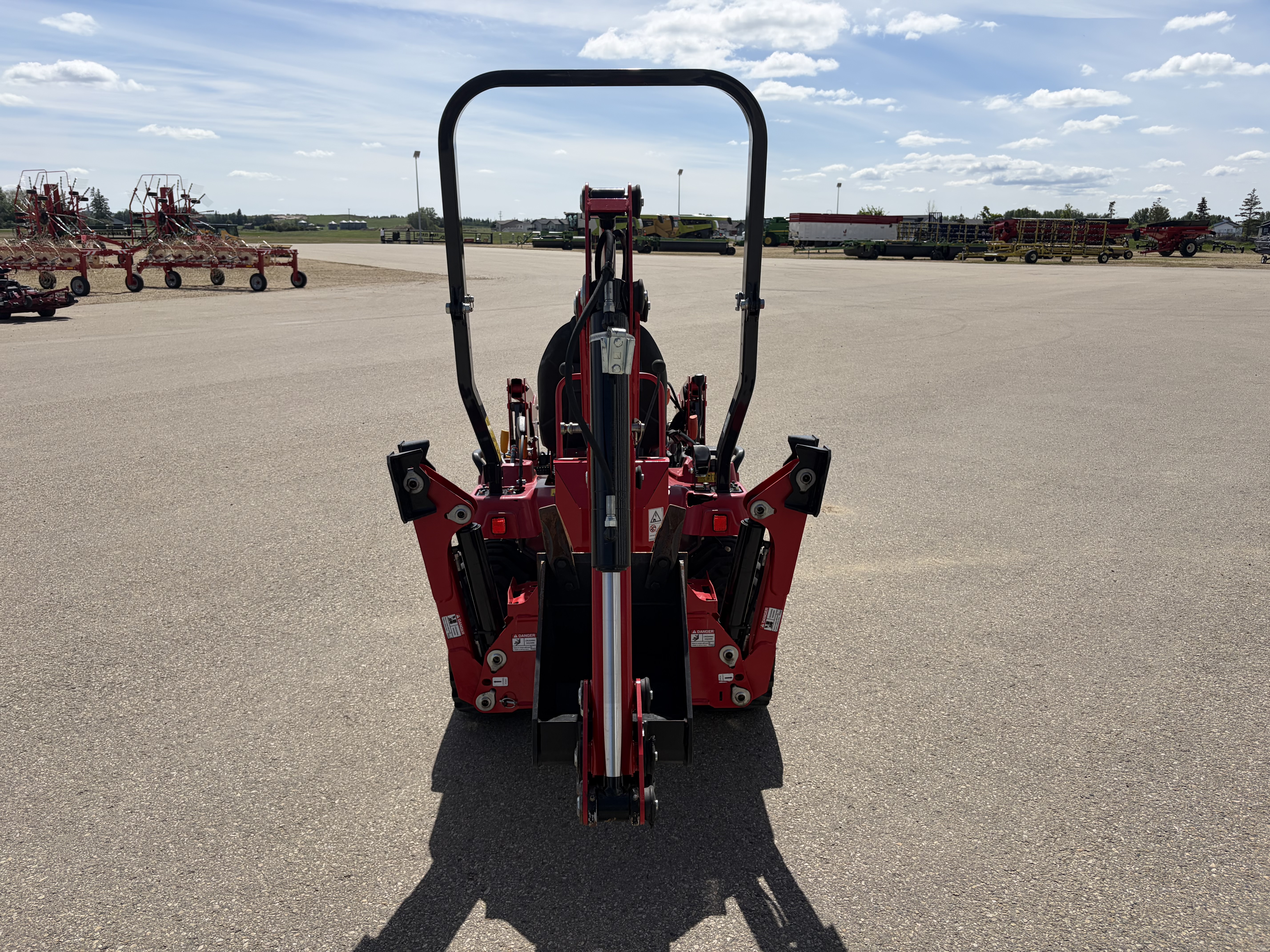 2020 Massey Ferguson GC1723EB Tractor