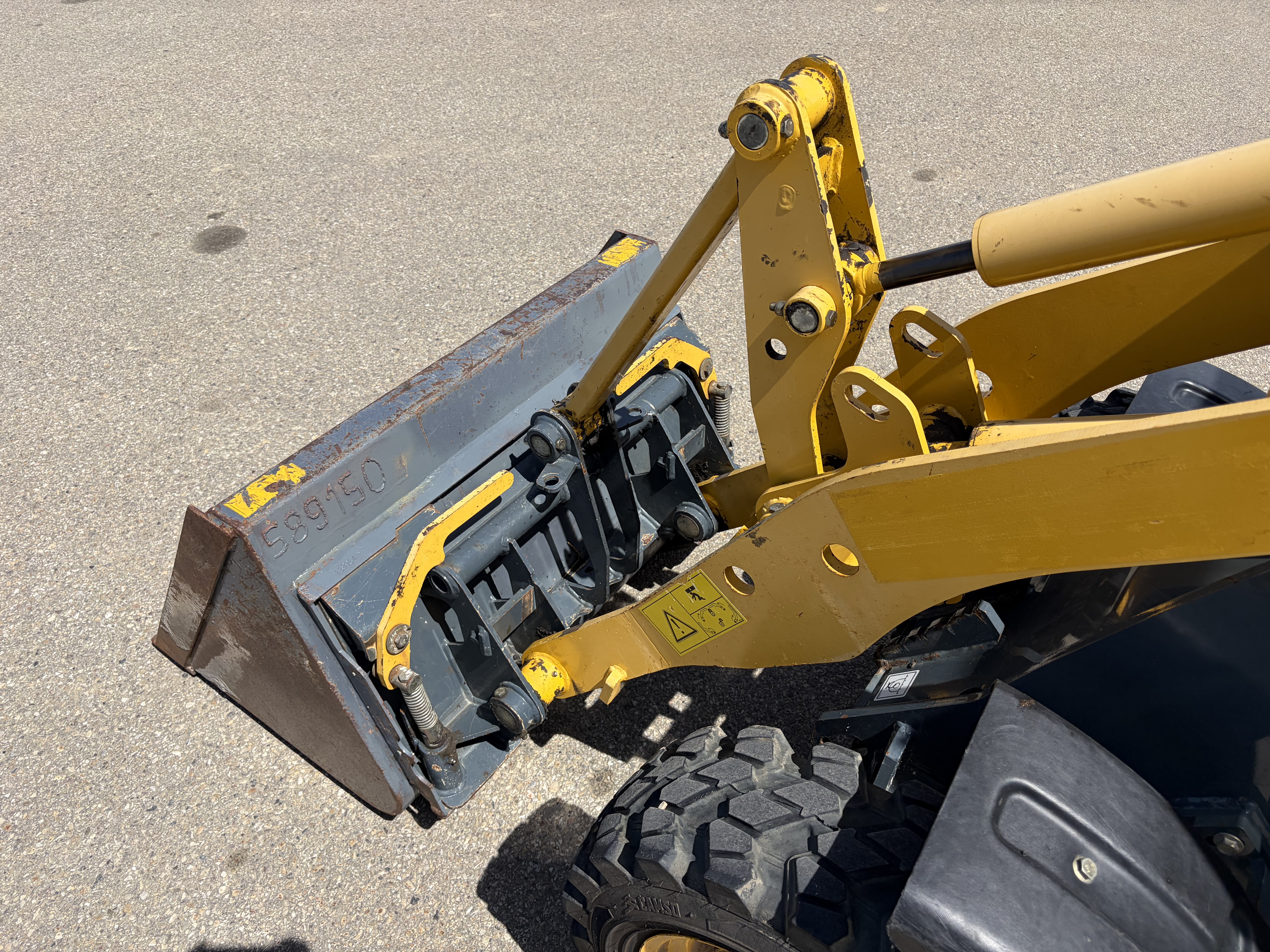2015 Gehl AL140 Wheel Loader