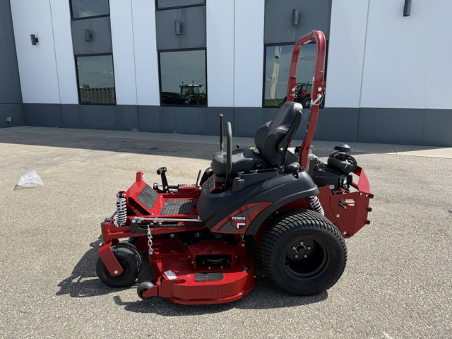 2023 Ferris ISX2200 28 Mower/Zero Turn