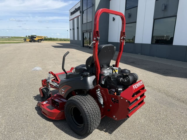 2023 Ferris ISX2200 28 Mower/Zero Turn