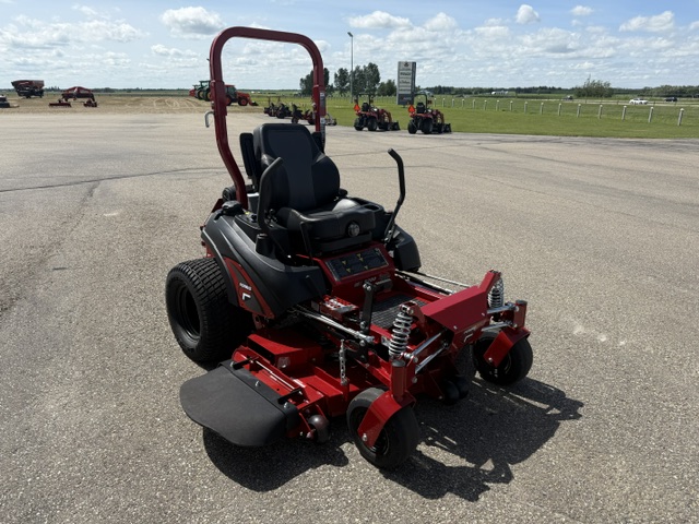 2023 Ferris ISX2200 28 Mower/Zero Turn