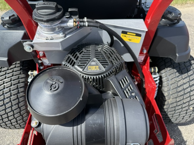 2023 Ferris ISX2200 28 Mower/Zero Turn