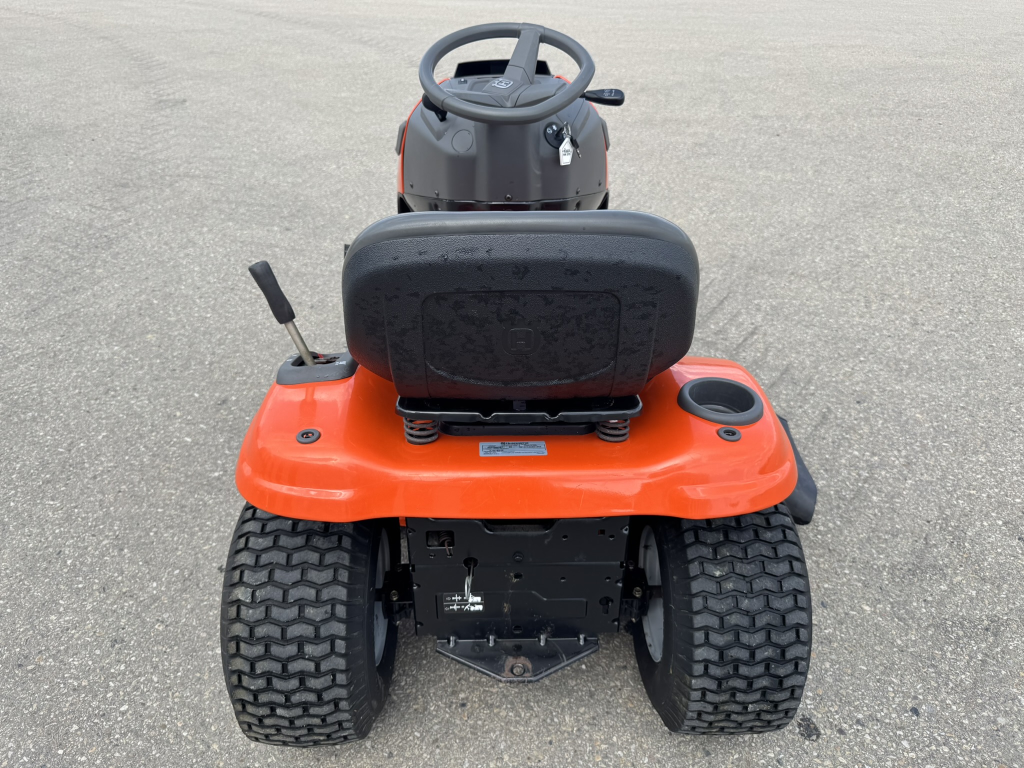 2014 Husqvarna YTA18542 Mower/Riding