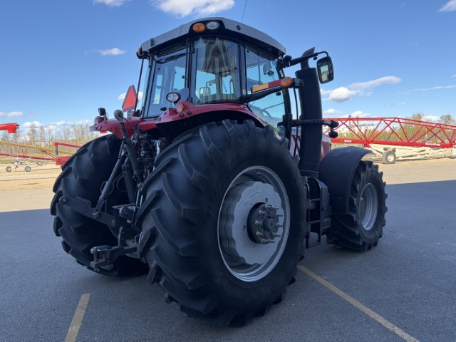 2017 Massey Ferguson 7726 Tractor
