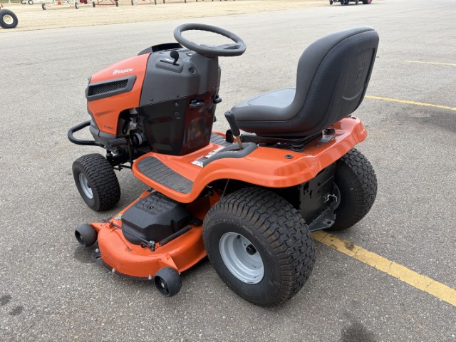 2023 Husqvarna YTH24K54 Mower/Riding