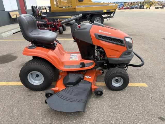 2023 Husqvarna YTH24K54 Mower/Riding