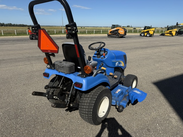 2007 New Holland T1030 Tractor