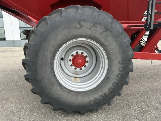 2021 Unverferth 1019 Grain Cart