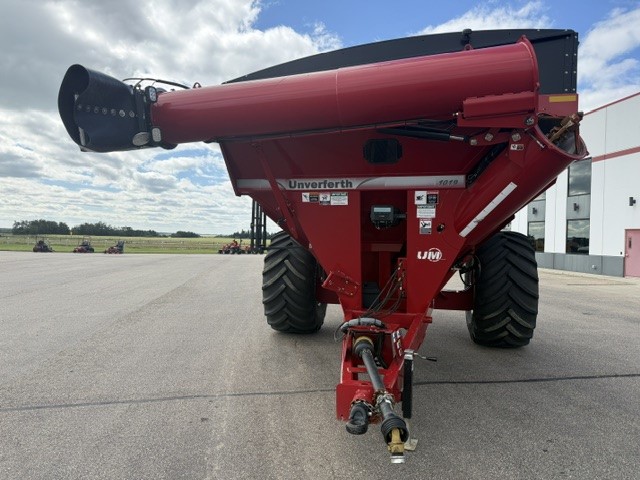 2019 Unverferth 1019 Grain Cart