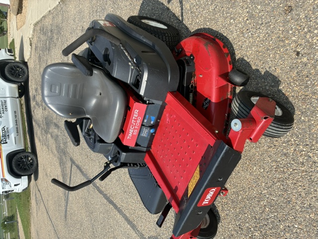 2010 Toro SS5060 Mower/Zero Turn