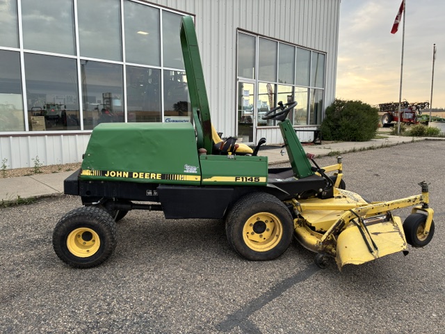 1996 John Deere F1145 Mower/Front Deck