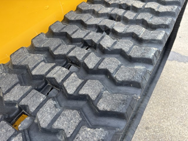 2023 Gehl RT165 Skid Steer Loader