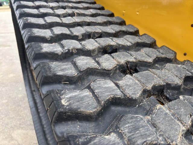 2023 Gehl RT165 Skid Steer Loader