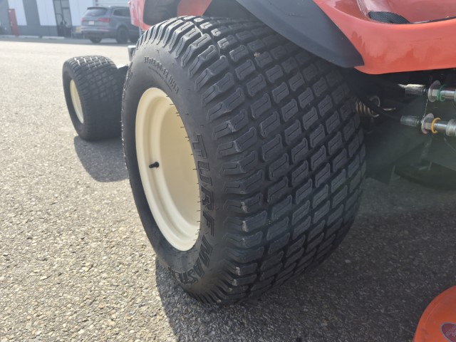 2022 Kubota F2690 Mower/Front Deck