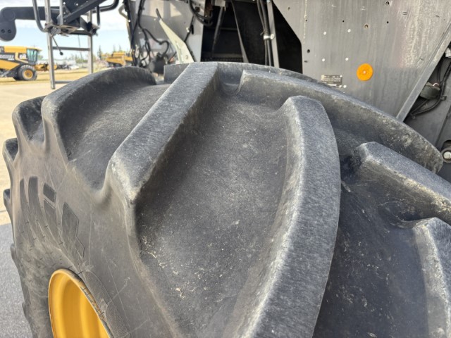 2016 CLAAS 760 Combine