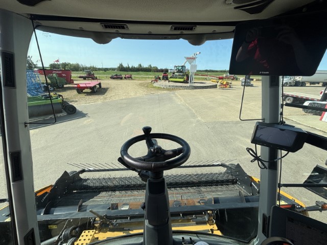 2016 CLAAS 760 Combine
