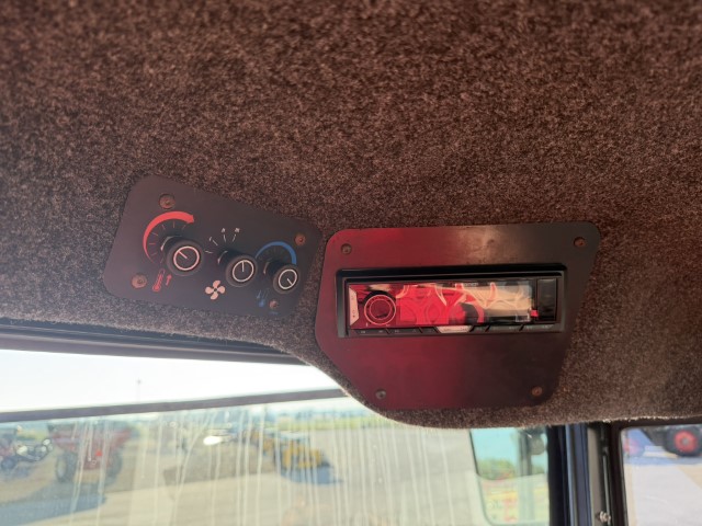 1999 Massey Ferguson 220II Windrower