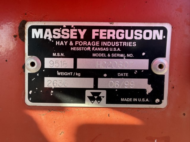 1999 Massey Ferguson 220II Windrower
