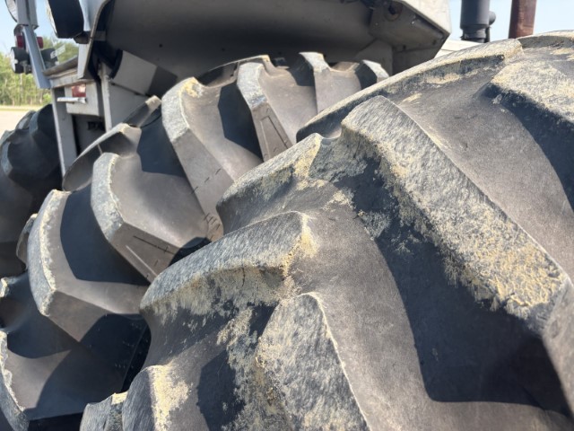 1984 AGCO White 2-155 Tractor