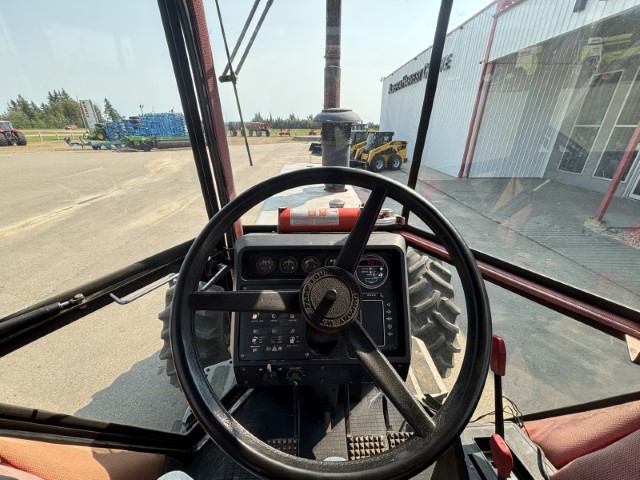 1984 AGCO White 2-155 Tractor