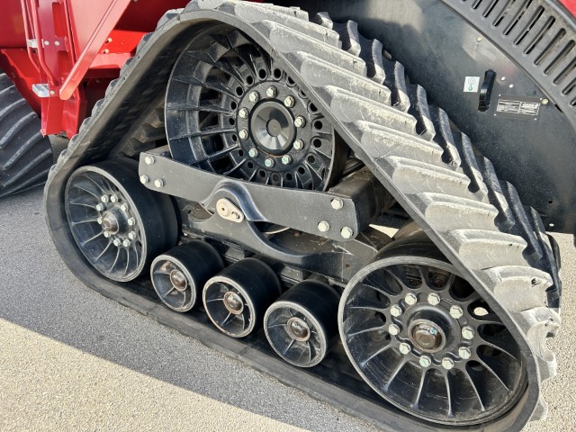 2021 Case IH Steiger 620 Quadtrac Tractor