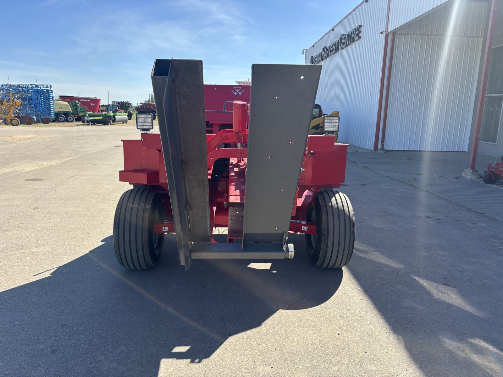 2018 Massey Ferguson 1840 Baler/Square