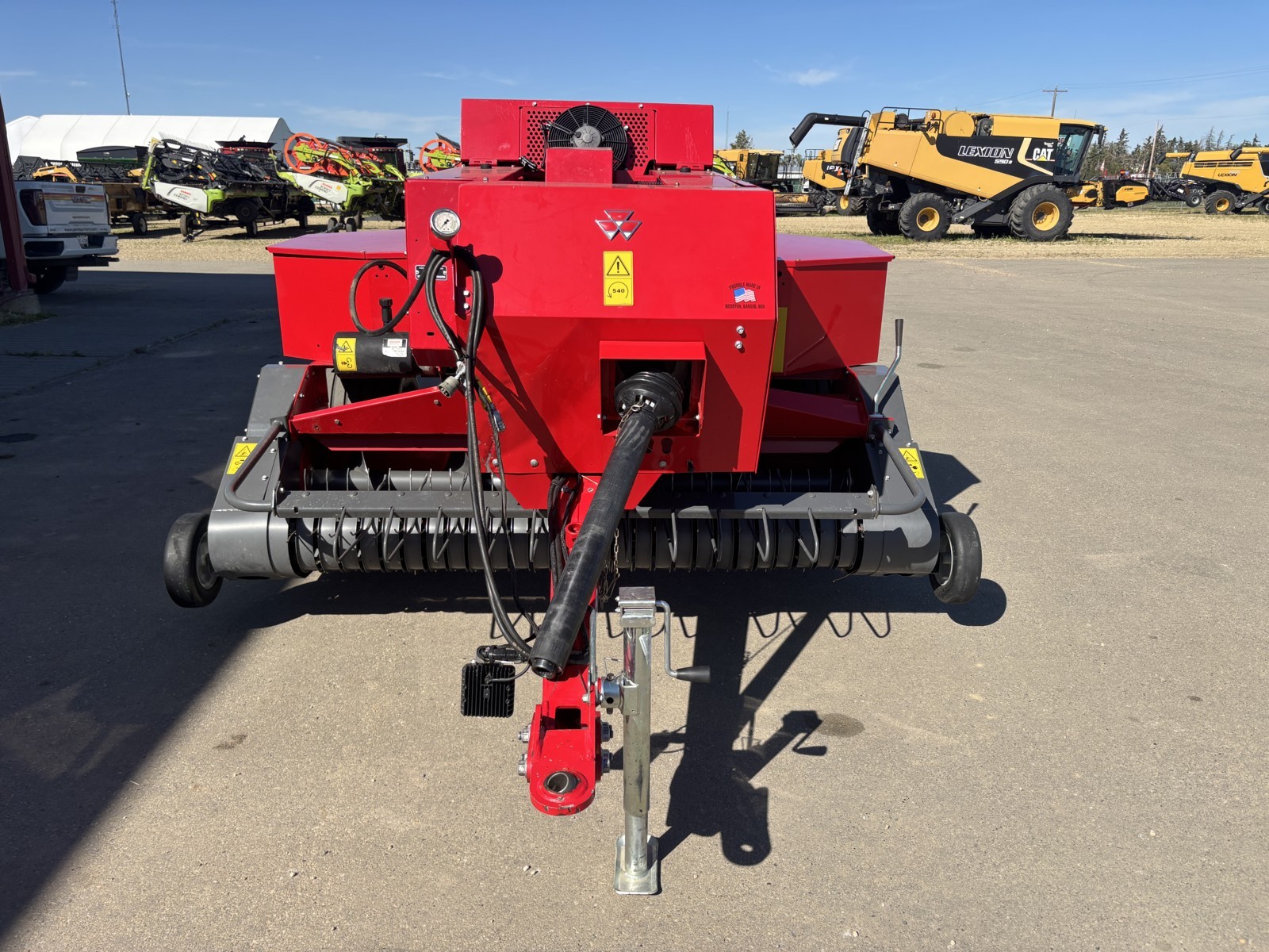 2018 Massey Ferguson 1840 Baler/Square