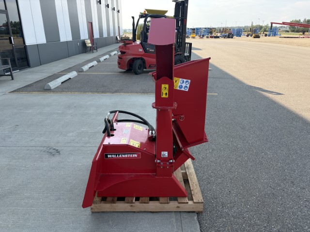 2024 Wallenstein BXH42 Wood Chipper