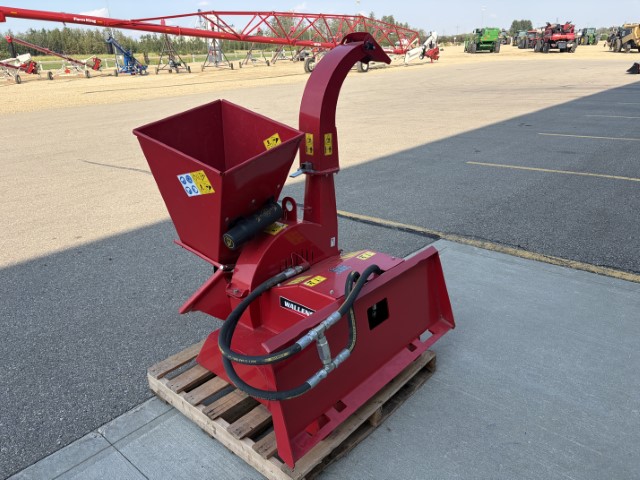 2024 Wallenstein BXH42 Wood Chipper