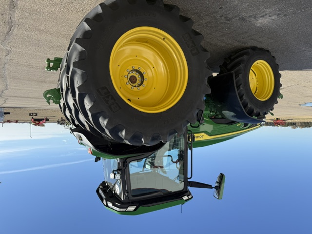 2023 John Deere 8R 310 Tractor
