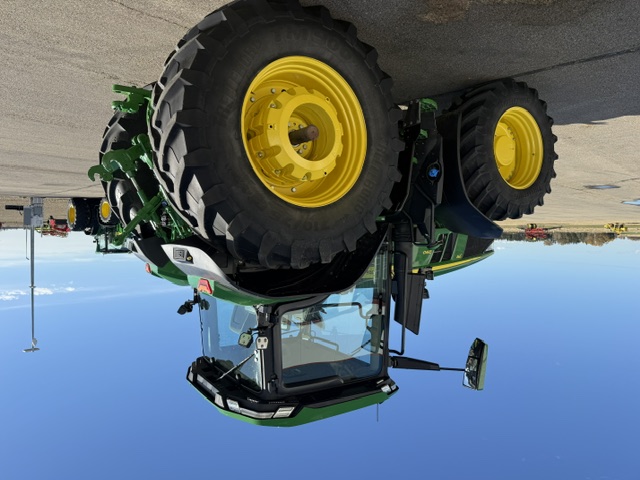 2024 John Deere 7R 290 Tractor
