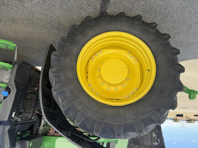 2024 John Deere 7R 290 Tractor