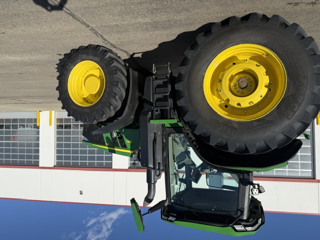 2024 John Deere 7R 290 Tractor