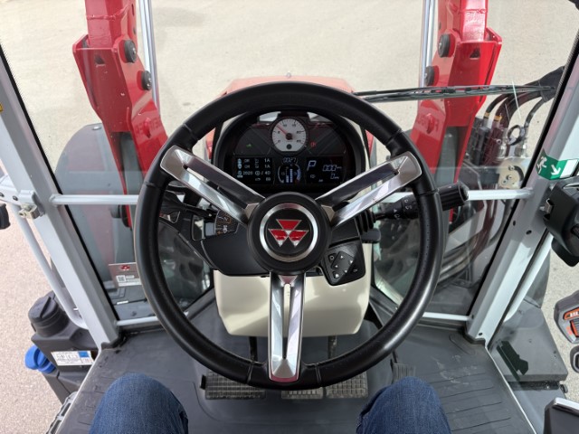 2022 Massey Ferguson 5S.135 Deluxe Tractor
