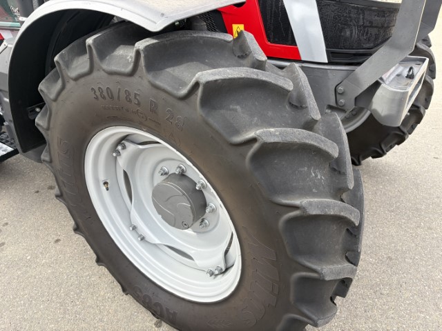 2022 Massey Ferguson 5S.135 Deluxe Tractor