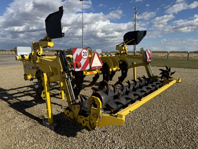 2017 BEDNAR TN4000 Subsoiler