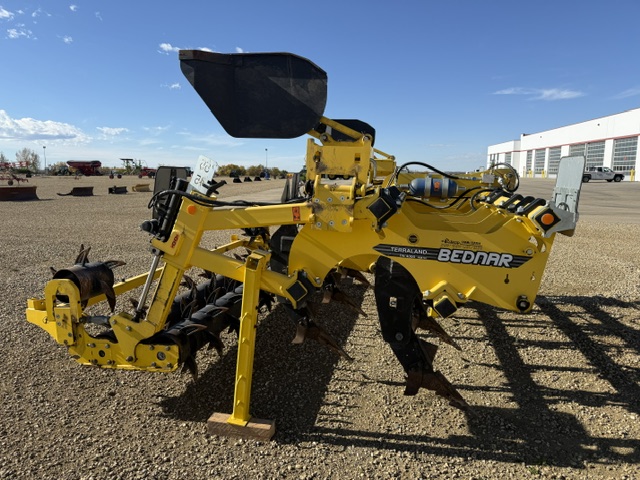 2017 BEDNAR TN4000 Subsoiler