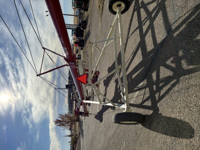 2022 Farm King 1070 Grain Auger