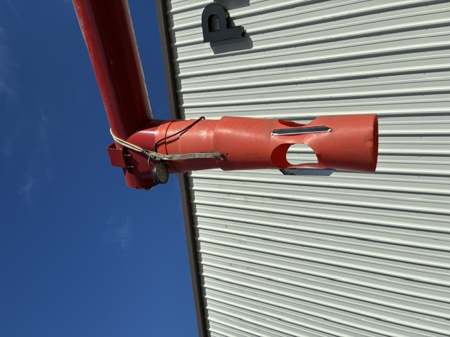 2022 Farm King 1070 Grain Auger