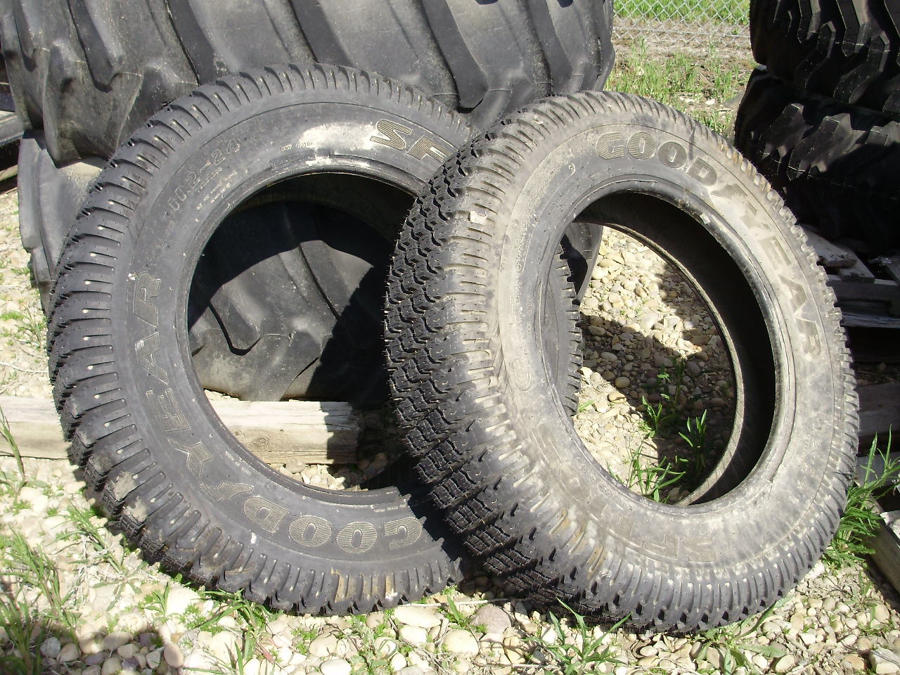 2010 Goodyear SFT105 Tires