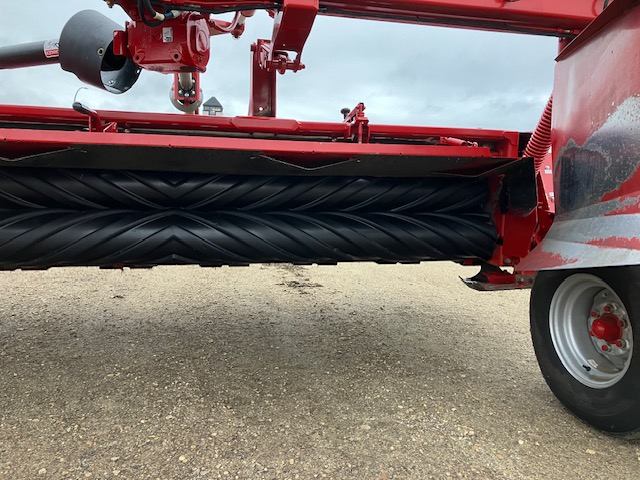 2017 Case IH DC133 Mower Conditioner