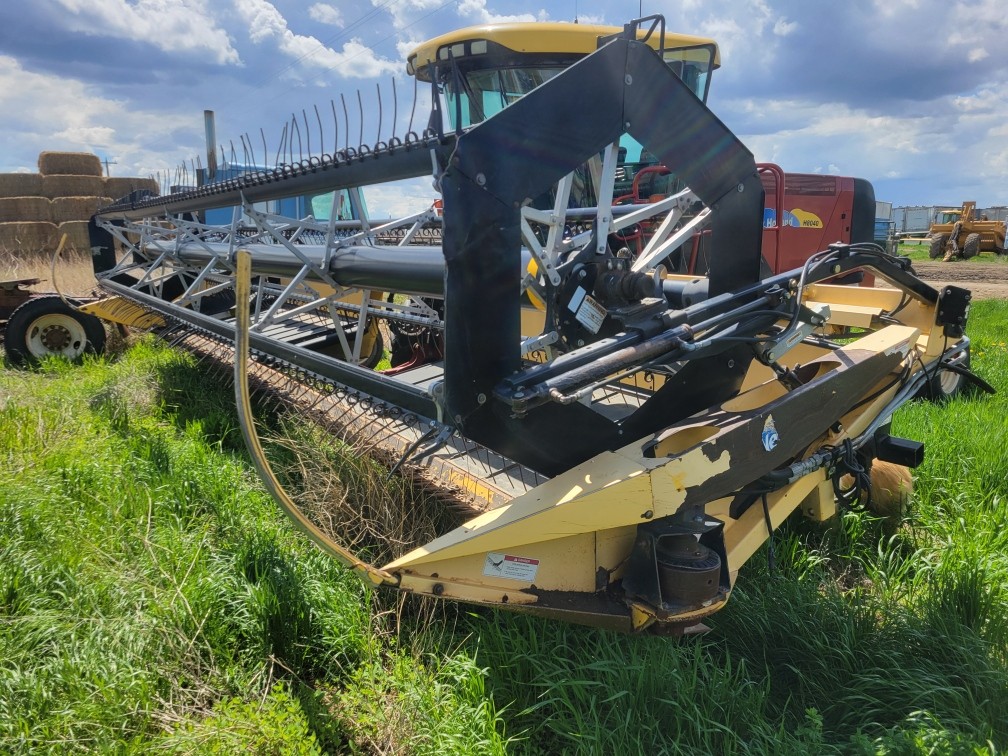 New Holland H8040 Windrower