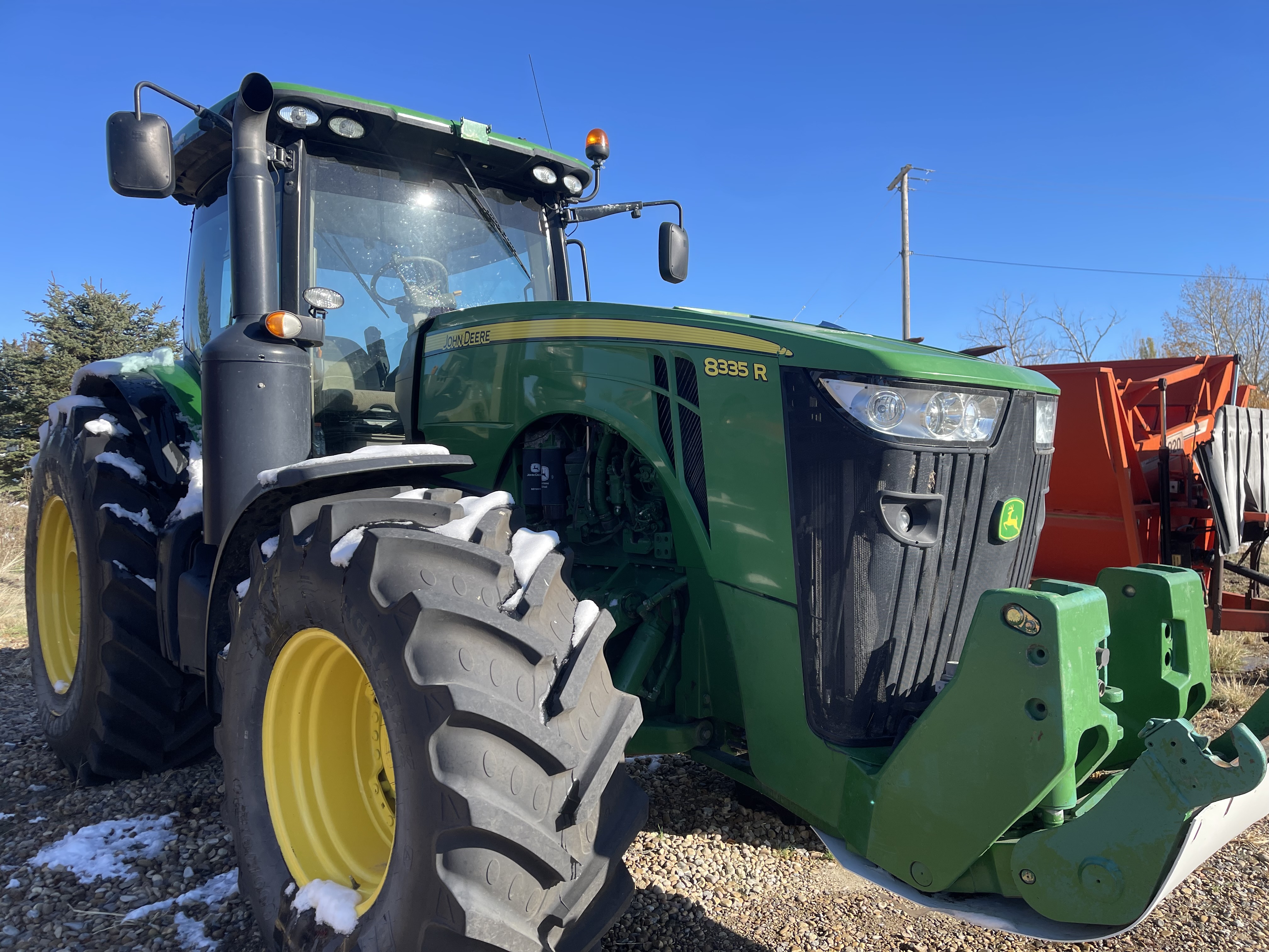 2012 John Deere 8335R Tractor