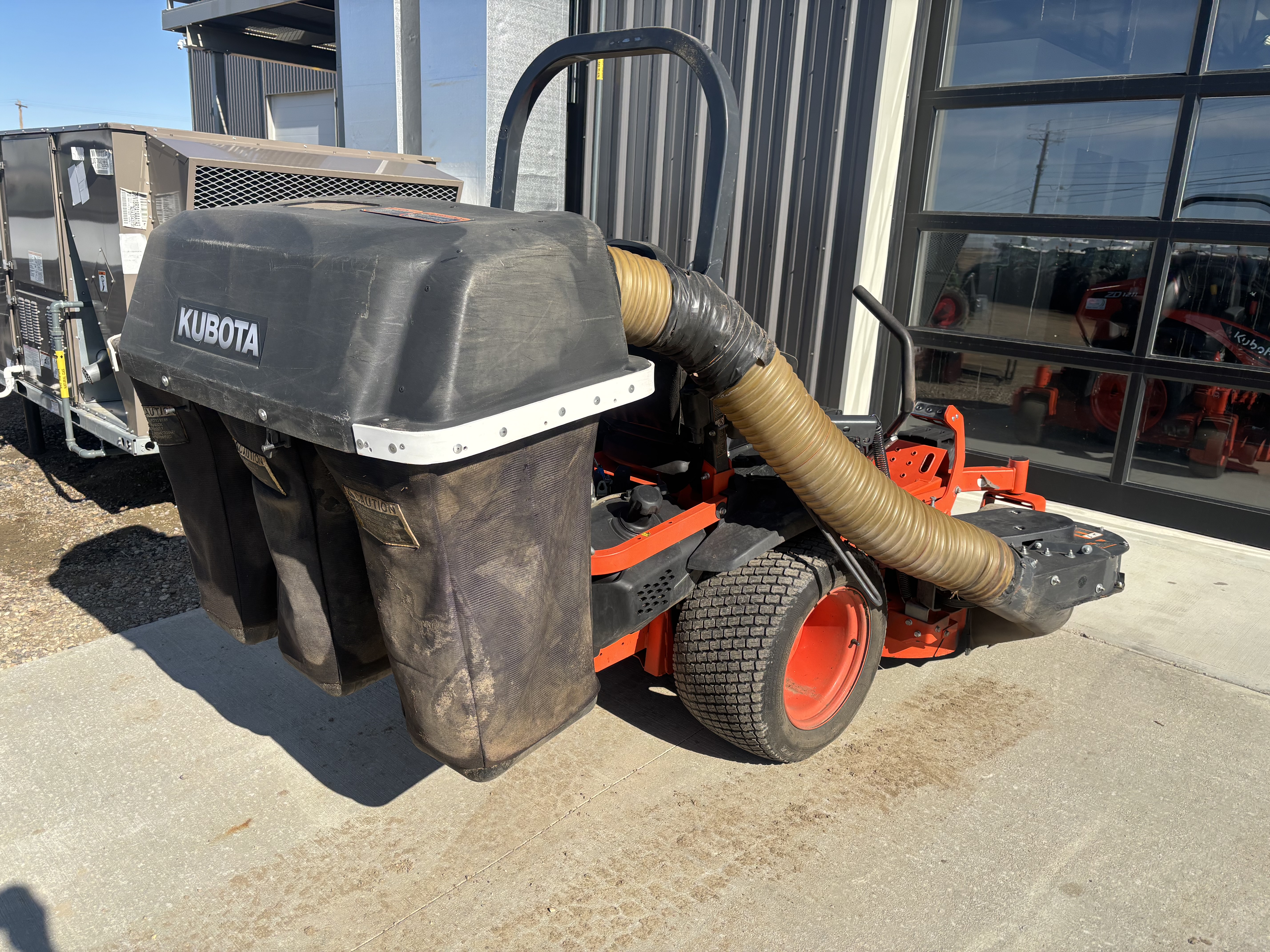 2020 Kubota Z781KWi Mower/Zero Turn
