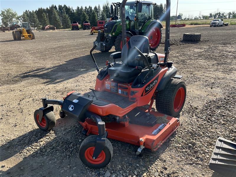 2021 Kubota ZD1211 Mower/Zero Turn