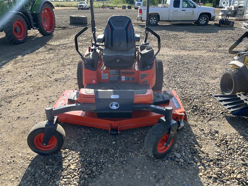 2021 Kubota ZD1211 Mower/Zero Turn