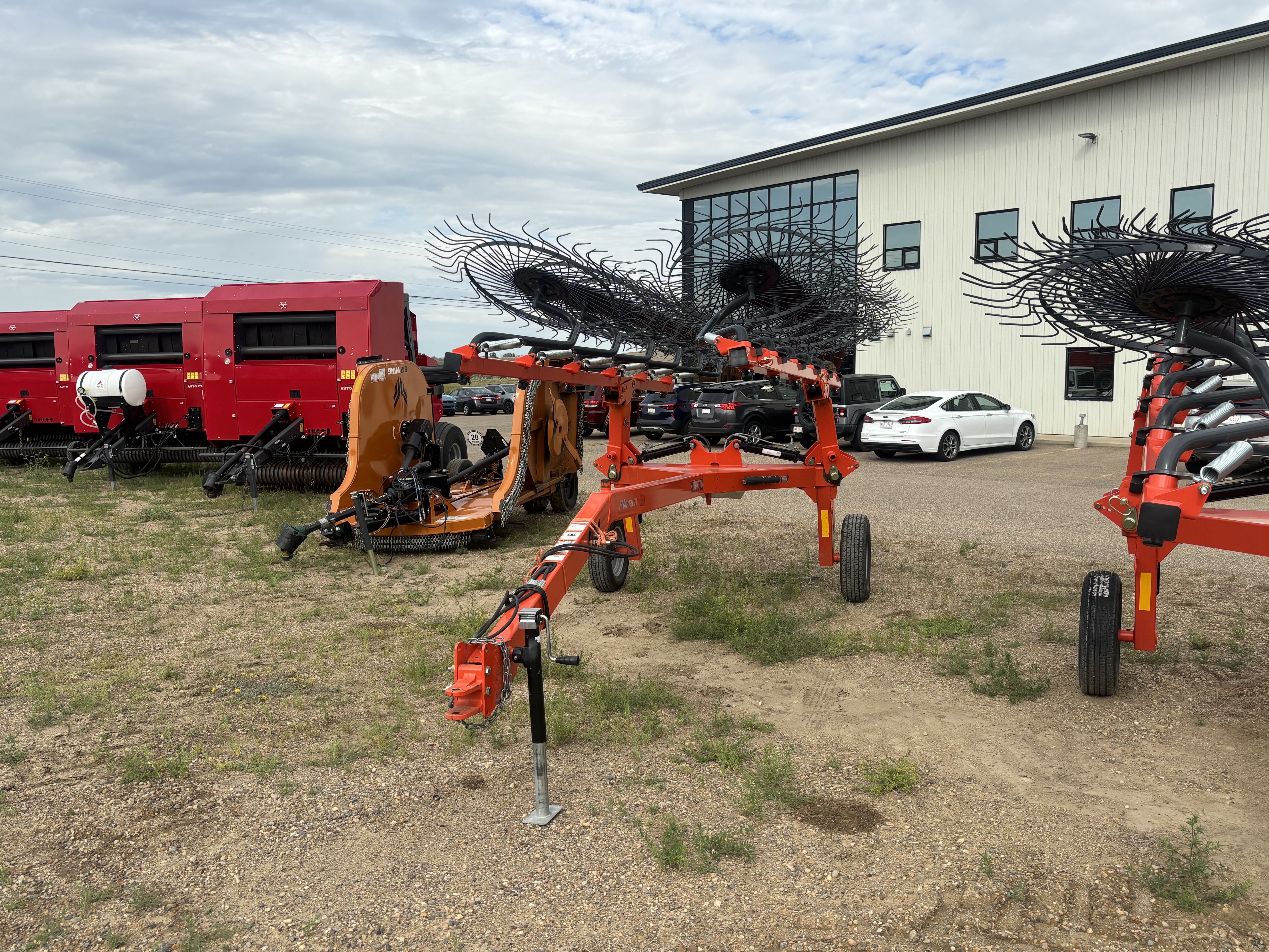 2020 Kubota RA212 Rake