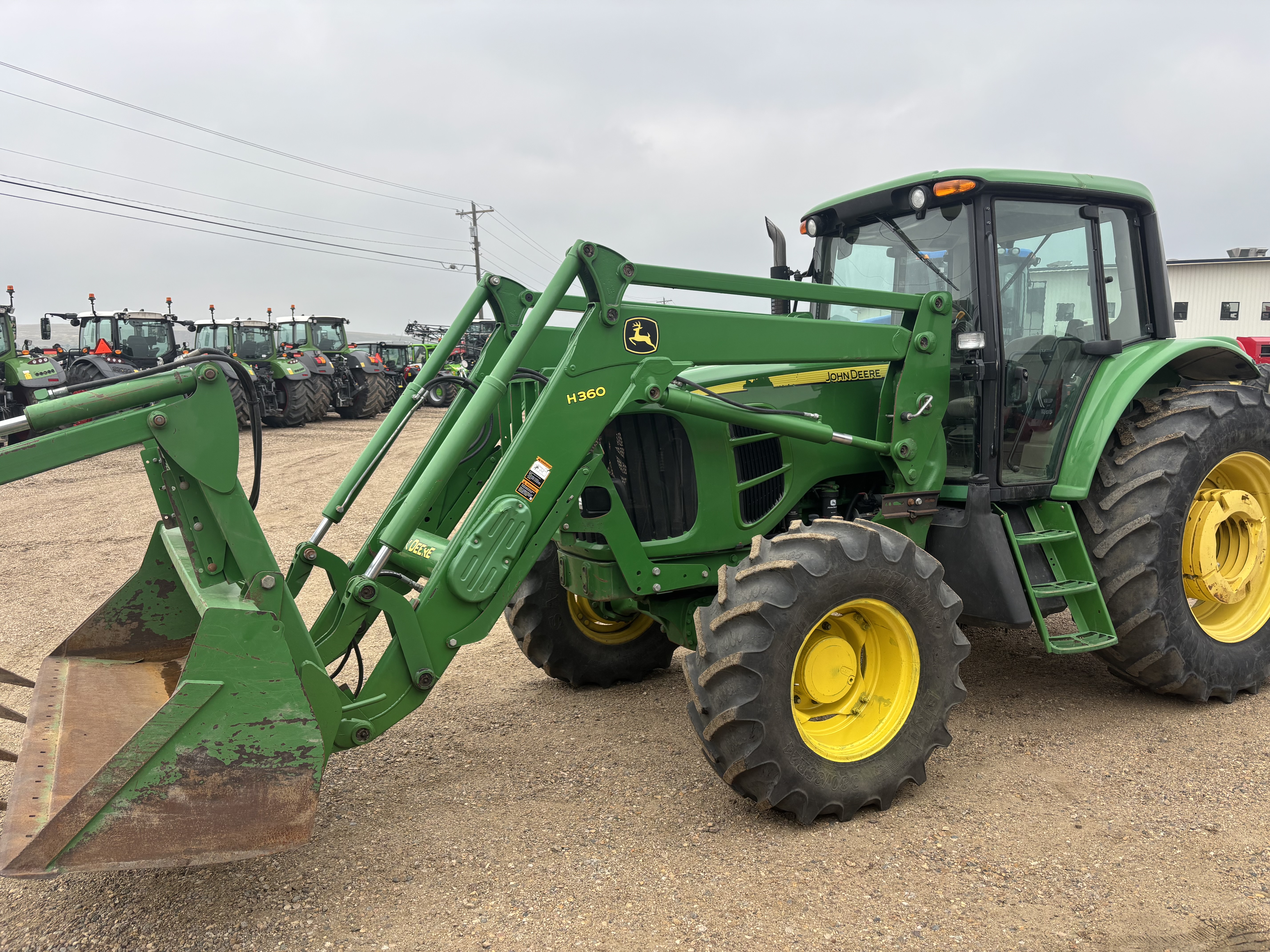 John Deere 7230 Cab Tractor