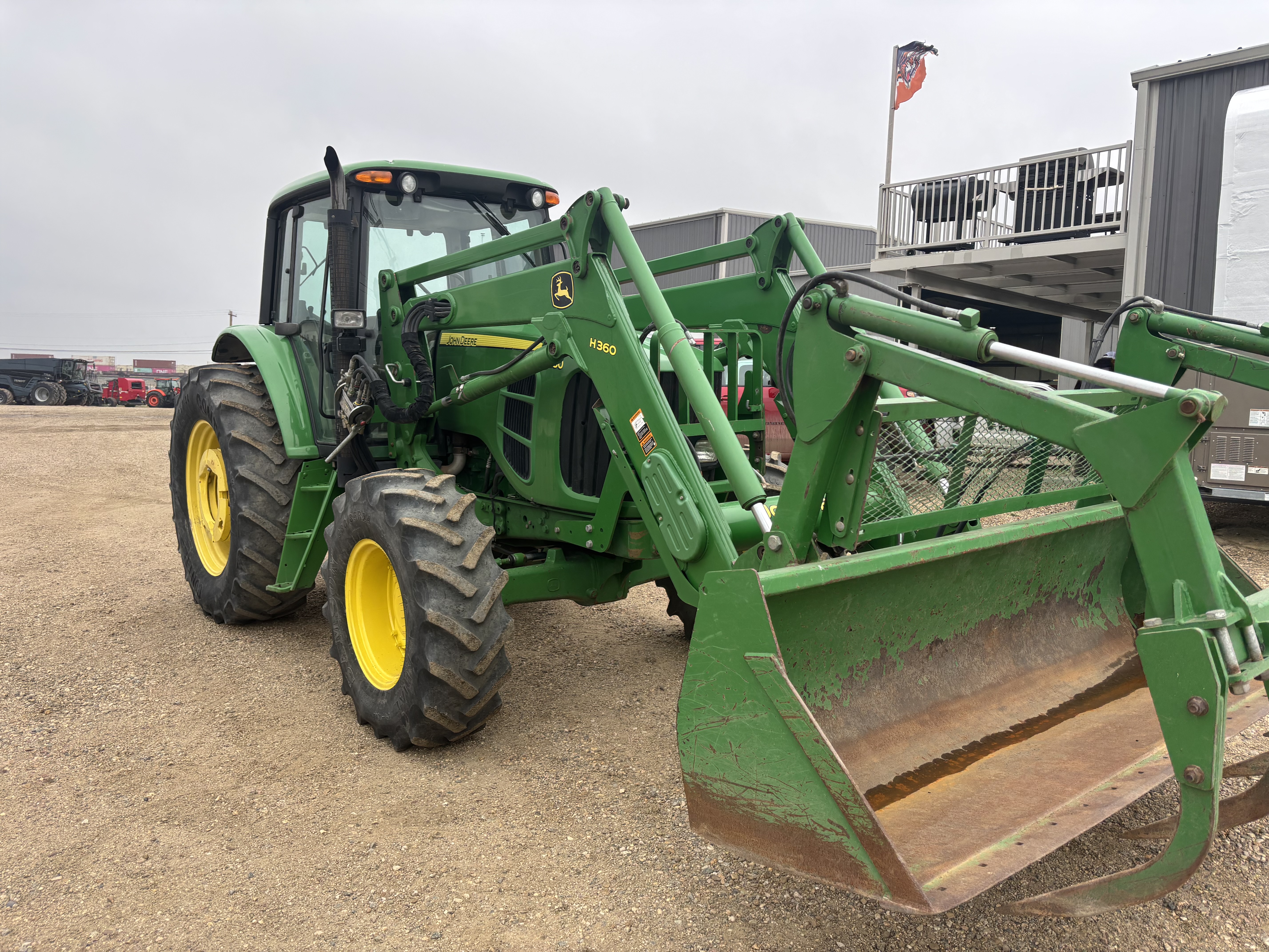John Deere 7230 Cab Tractor