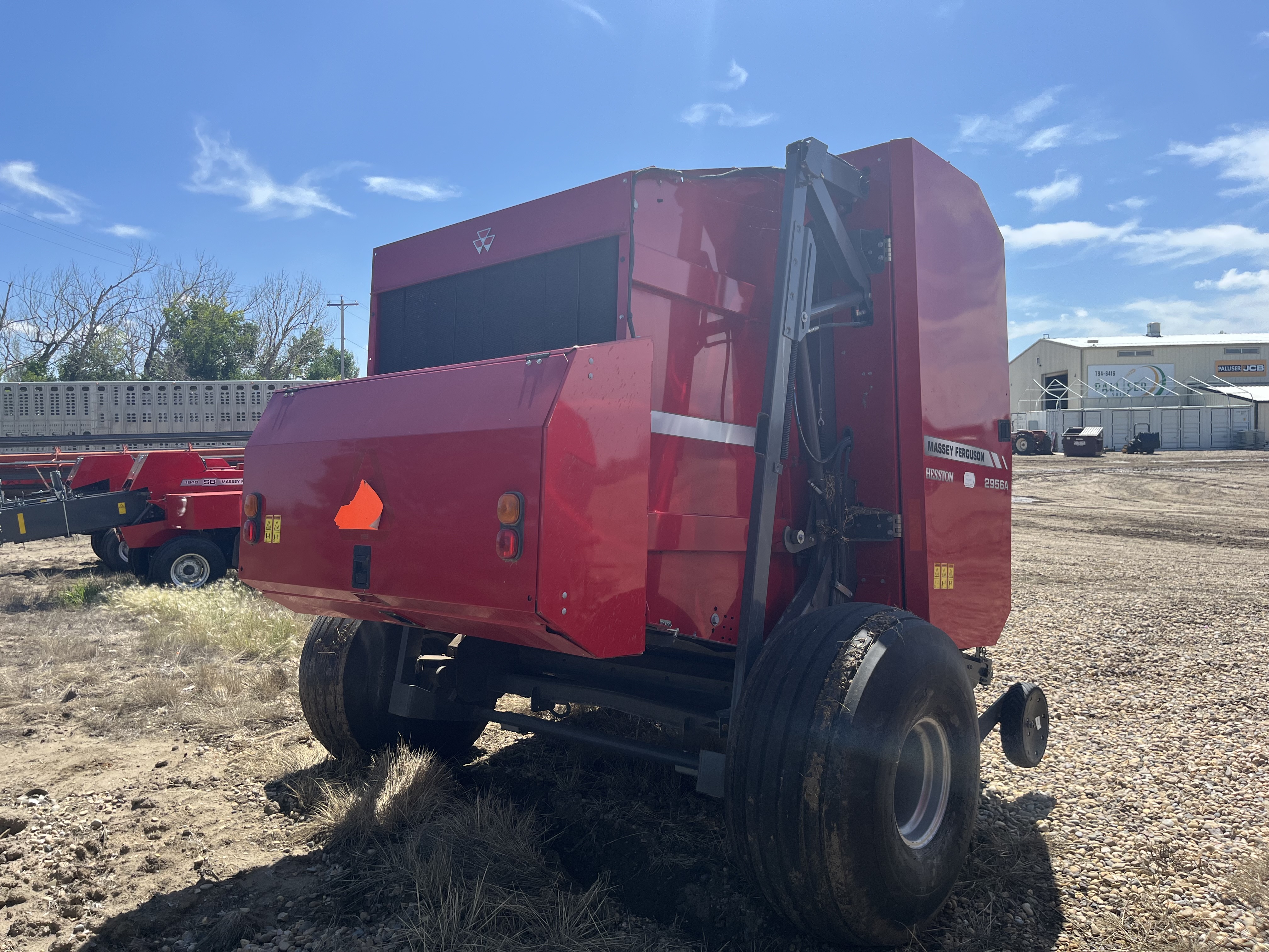 Massey Ferguson 2956 Baler/Round